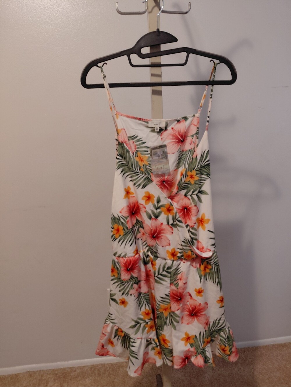 love J White Floral Tropical Spaghetti Strap Romper